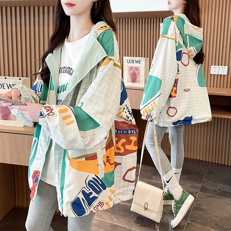 两面穿连帽薄款设计感风衣外套女春秋季新款韩版宽松大码外穿上衣