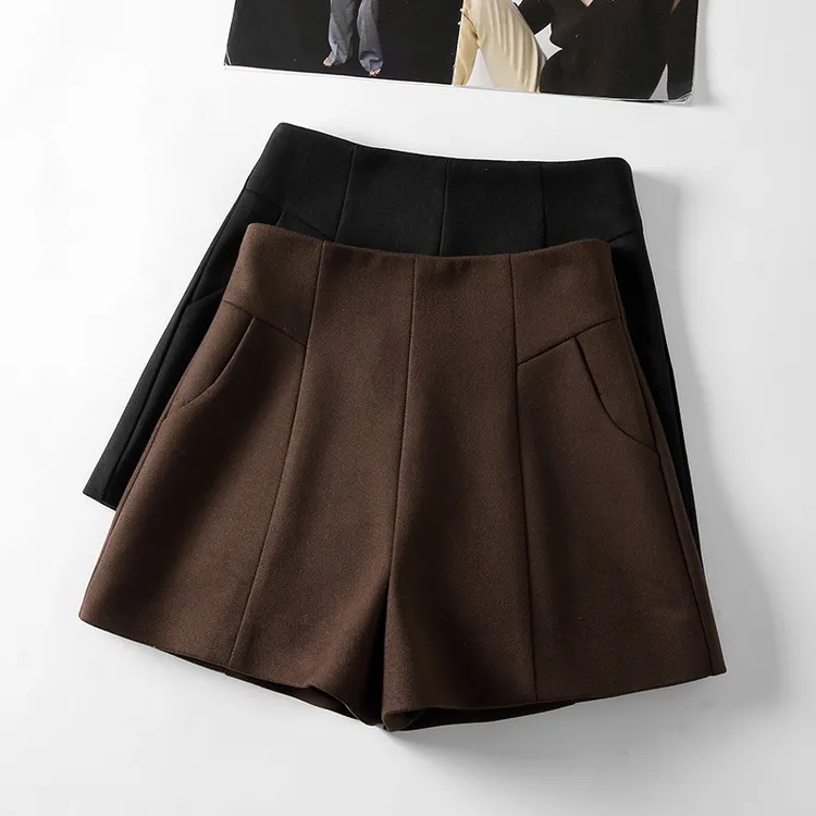 高腰毛呢短裤女秋冬季2025新款爆款加厚显瘦呢子外穿阔腿a字靴裤