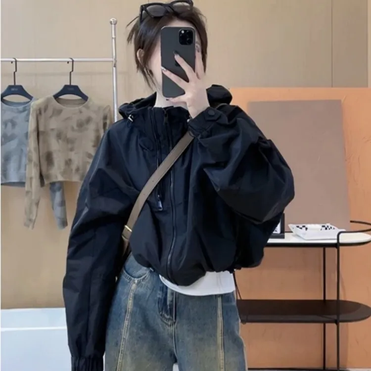 小个子2025春季新款女士短外套洋气短款上衣爆款冲锋衣夹克女装