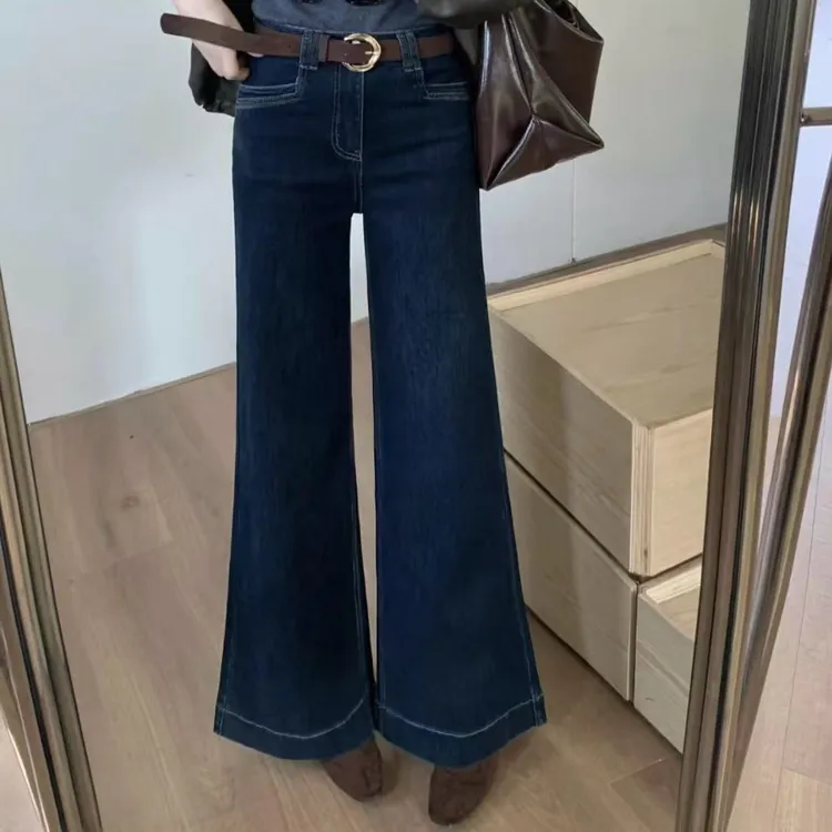 百搭复古不贴腿微喇牛仔裤女2025秋冬新款高腰宽松弹力显瘦拖地裤