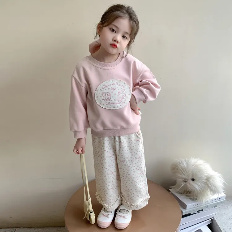 女童秋季2025新款时尚百搭儿童甜美风卫衣碎花花边阔腿裤休闲套装