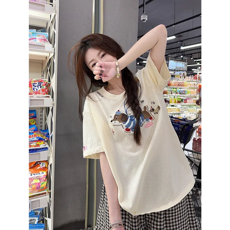 小狗刺绣短袖T恤女夏季韩系甜美慵懒风宽松显瘦休闲圆领杏色上衣