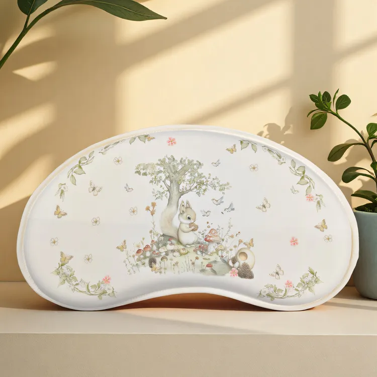 2025秋冬月牙型北欧风儿童枕可水洗亲水棉枕芯