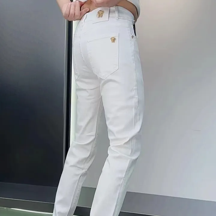 秋季常规厚度时尚纯白男士弹力修身小裤脚牛仔裤百搭韩版fan某折