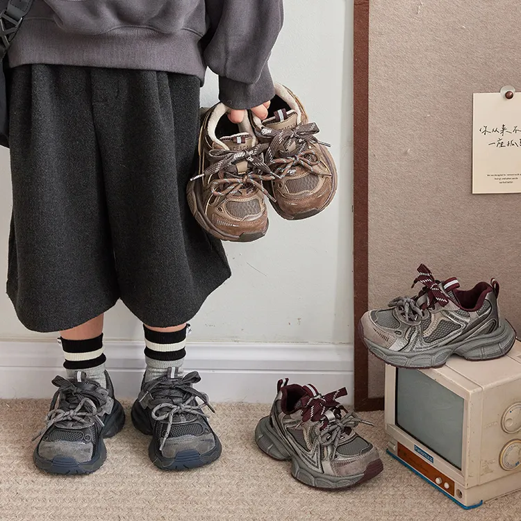2025冬新款加绒儿童运动鞋时尚复古双系带男女童老爹鞋轻便球鞋潮