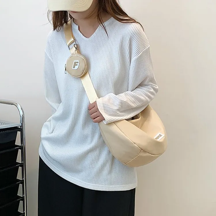 【新潮好物】专柜品质潮流小挎包防水男女同款单肩包休闲饺子包ZY88