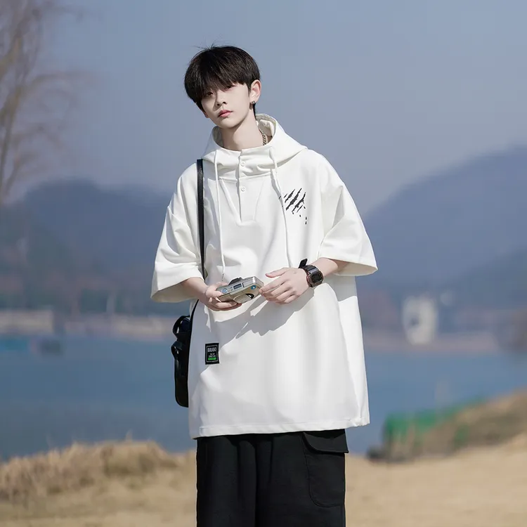  港风夏季青少年休闲短袖T恤潮流时尚连帽宽松大码简约套头T恤衫