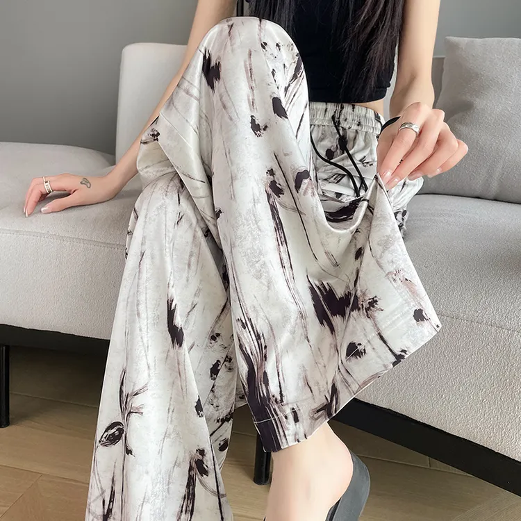 缎面水墨画冰丝窄版阔腿裤女2025新款夏季薄款高腰垂感宽松直筒裤