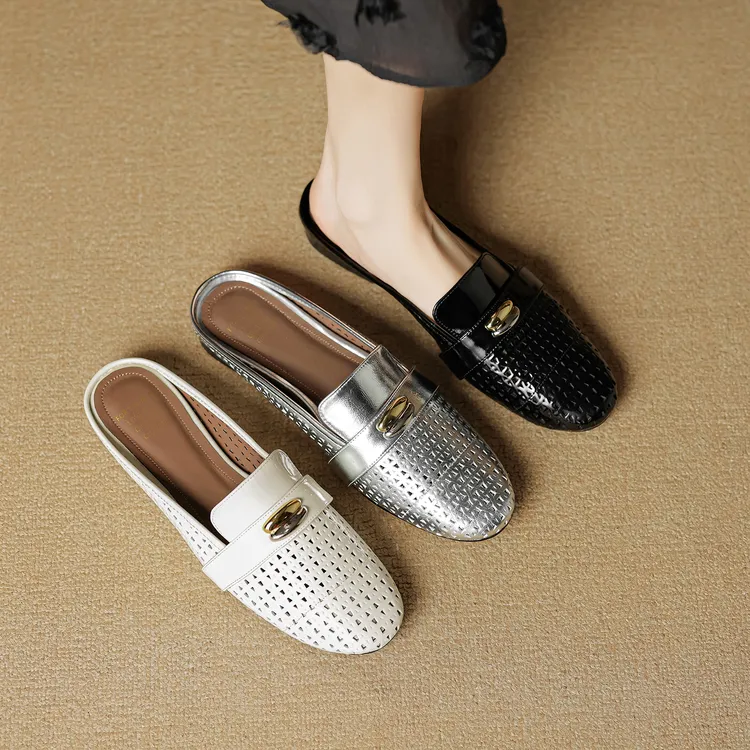 包头一字拖鞋女夏外穿时尚2025新款休闲百搭配裙子平底镂空洞洞鞋