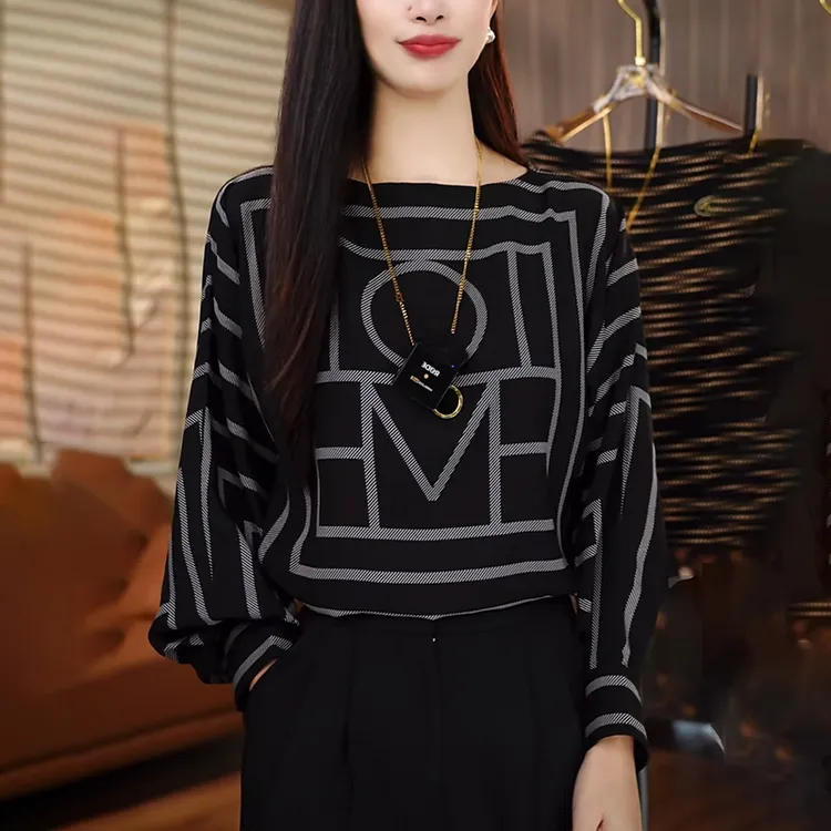 圆领黑色别致t恤女士2025秋季时尚减龄显瘦洋气别致打底小衫上衣