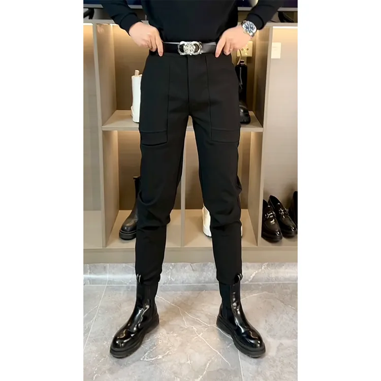 网红同款春秋黑色休闲裤马丁靴束脚裤个性工装裤高级感小脚西裤男
