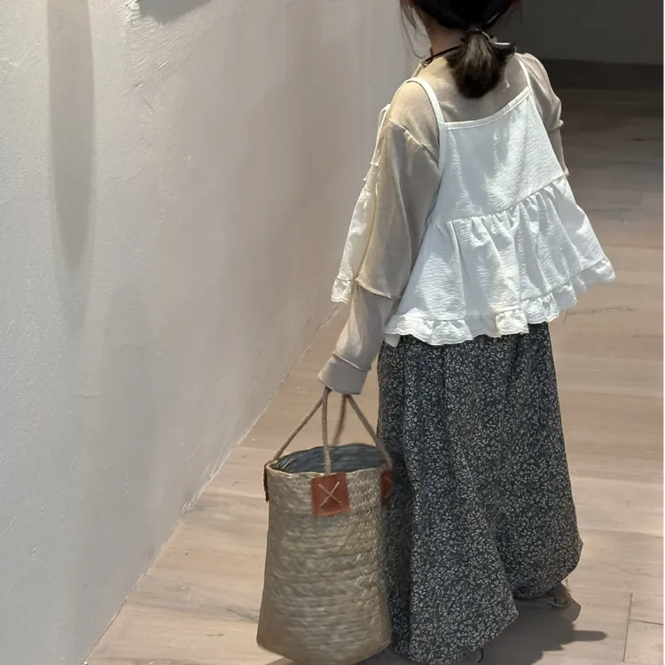 森系女童套装2025春季新款洋气儿童吊带长袖上衣碎花裤子三件套潮