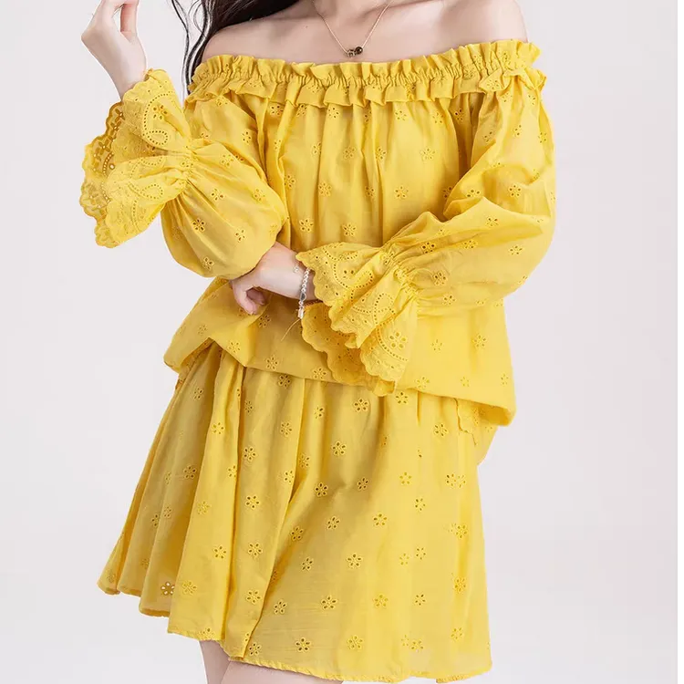 度假风黄色套装女夏季新款木耳边一字肩长袖上衣宽松短裙两件套