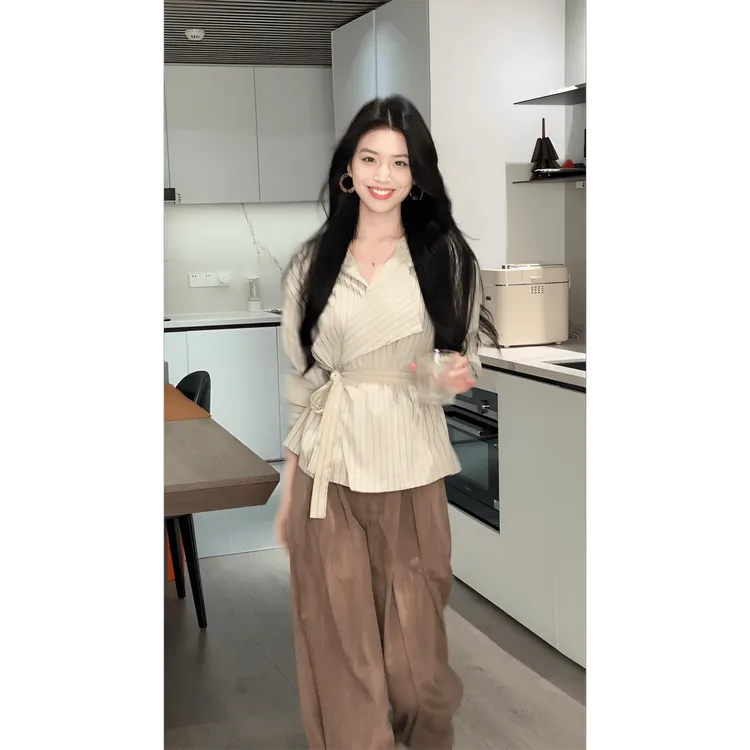 气质一整套ootd穿搭新款条纹V领绑带长袖衬衫高腰阔腿裤两件套秋