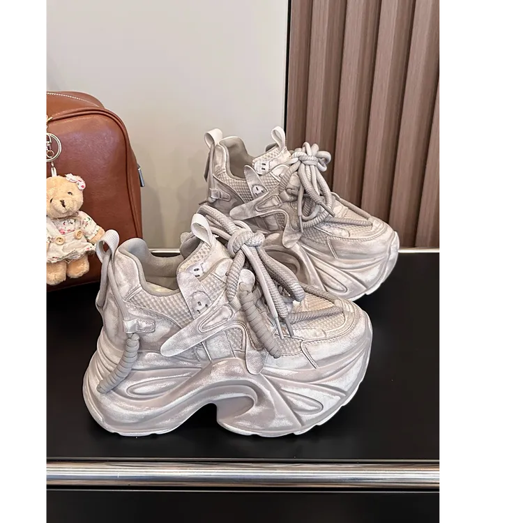 韩版厚底10cm隐形内增高老爹鞋女擦色做旧小个子休闲运动松糕鞋