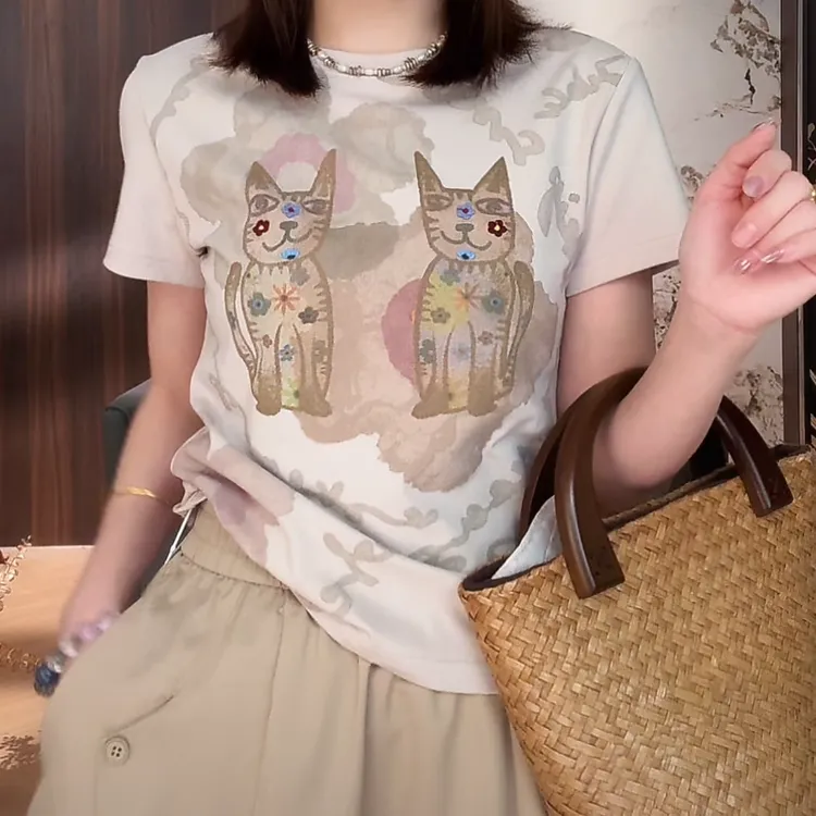 设计感招财猫洋气时尚显瘦短袖T恤2025夏季新款百搭圆领减龄上衣