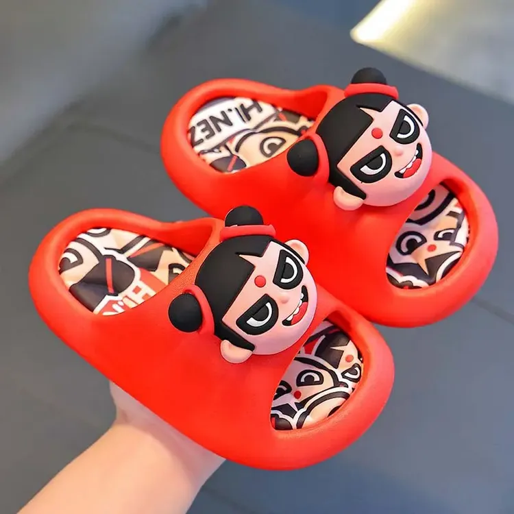 新款哪吒夏季儿童凉拖鞋男女童防滑软底室内洗澡亲子小孩沙滩凉拖