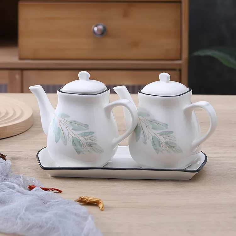 厨房家用餐具中式陶瓷油壶醋瓶辣椒酱油瓶商用面馆饭店调料瓶新款