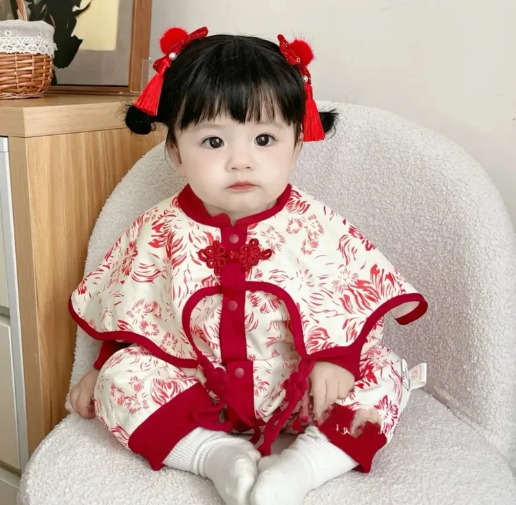 婴儿拜年服女宝连体衣秋冬夹棉加绒新生儿公主满月周岁礼服宝宝