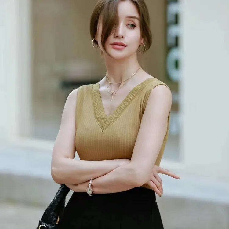 6812加绒加厚V领背心