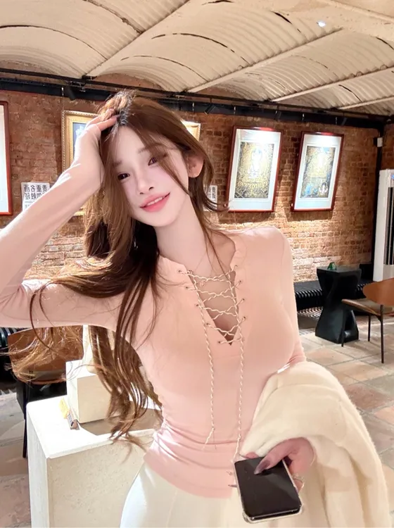 TUTU【神仙小T】时尚百搭长袖打底深V领绑带女长袖T恤上衣#CT1073