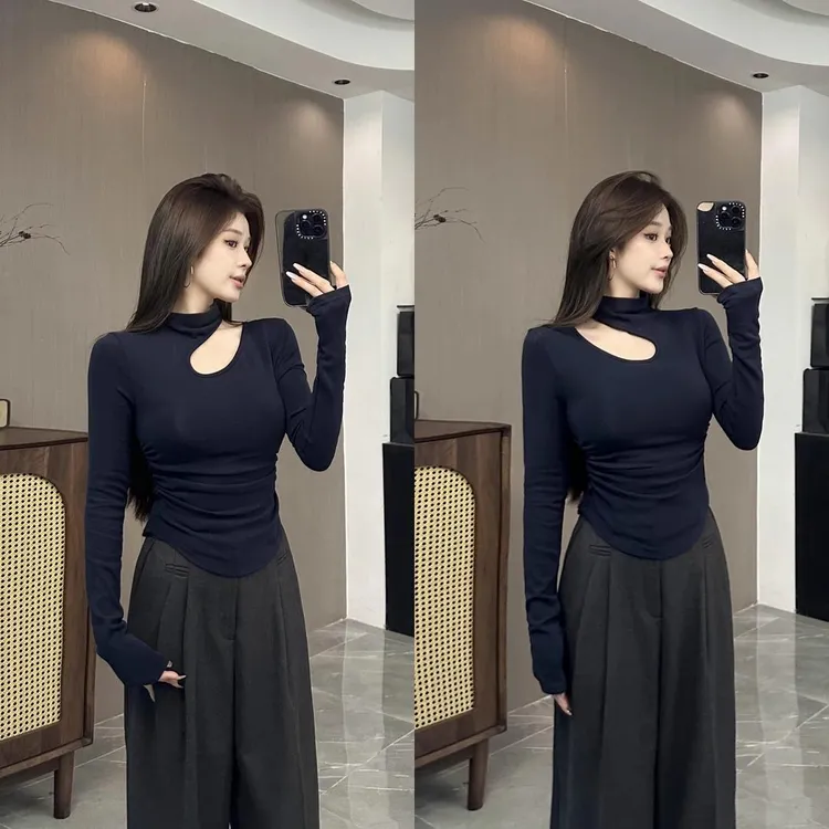 小心机设计感镂空半高领长袖T恤女秋冬薄绒打底上衣显瘦辣妹紧身