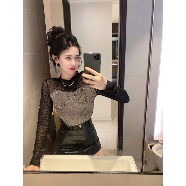 性感透视网纱植绒拼接牛仔上衣早秋2024辣妹短款修身打底长袖T恤