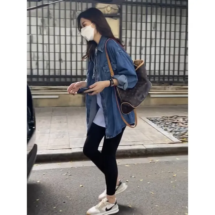 高级感牛仔衬衫女2025年春秋小个子大版宽松中长款polo领衬衣外套