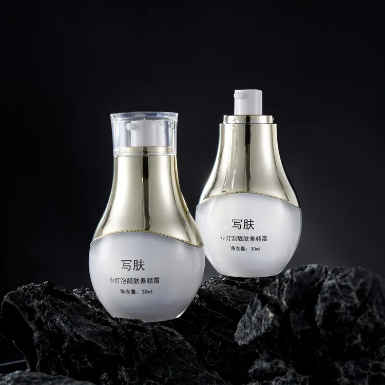 懒人素颜写肤保湿塑颜小灯泡靓肤素颜霜紧颜便携亮肤焕彩护肤品