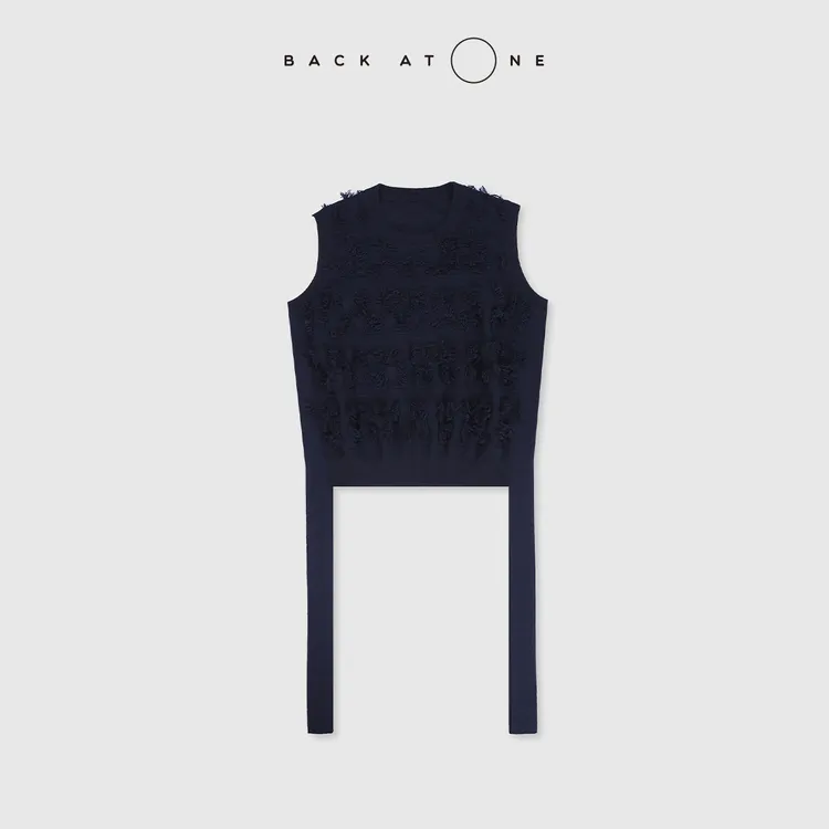 BackAtOne“青羽”时尚气质百搭藏青色飘带毛须背心 BES-1AF130H-K
