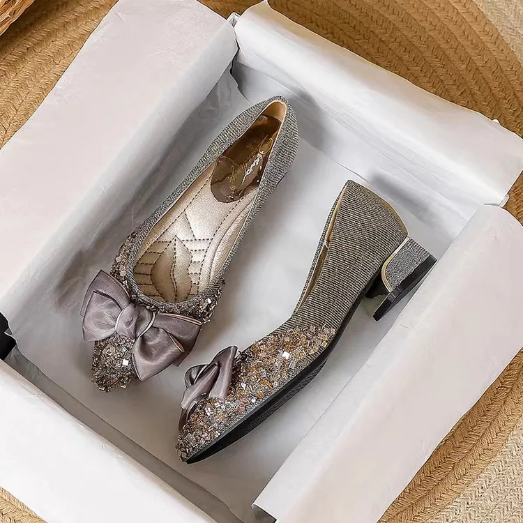 新款女百搭气质瓢鞋轻奢浅口尖头小香风单鞋气质软底跟鞋2022-10