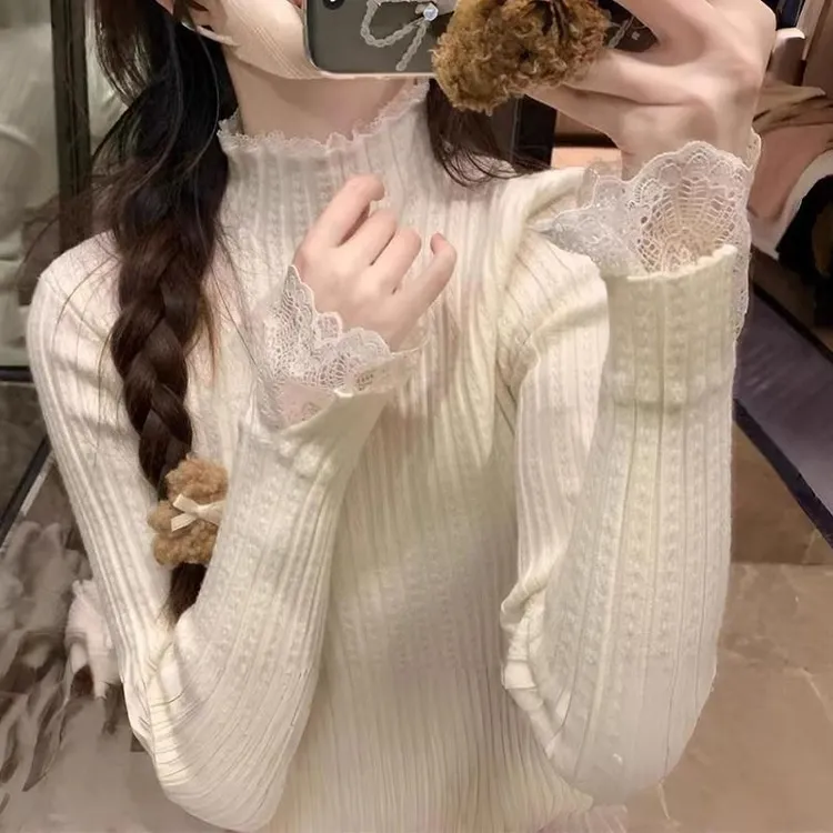 秋冬款蕾丝拼接针织打底衫女洋气内搭修身上衣设计感小众气质毛衣