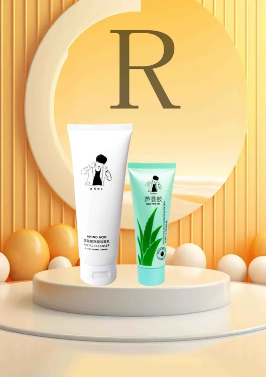 ASKI氨基酸净颜洁面乳