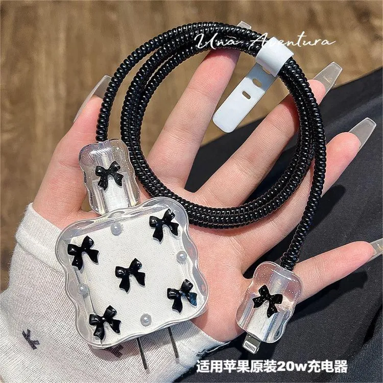 适用苹果17/16/15pro14max数据线保护套原装20W充电器套防折断套.