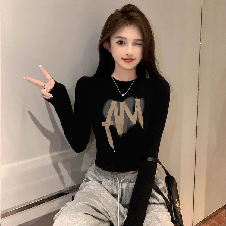 纯棉黑色圆领小众短款打底衫女秋冬内搭露脐长袖t恤修身上衣ins