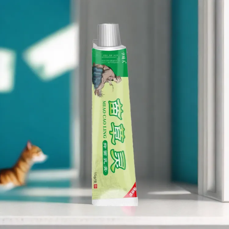 手指干裂硬皮裂口护理膏手足开裂专用