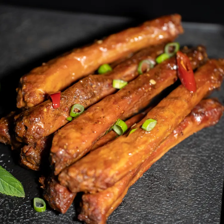 傻丫丫 12根手撕脖蜜汁黑鸭休闲开袋即食非鸭脖醇厚零食嚼劲