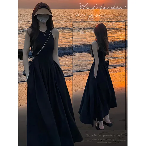 2025新款赫本背心连衣裙子女春夏季显瘦修身性感法式黑色连衣裙