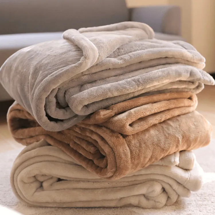 多功能加厚阳离子睡毯柔软保暖亲肤毛毯沙包边发午睡单人个性小毯