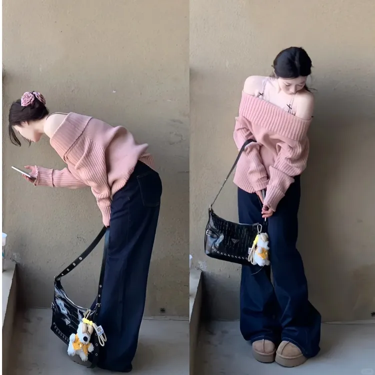 韩系粉色一字肩针织衫女秋冬季新款软糯毛衣宽松显瘦长袖露肩上衣