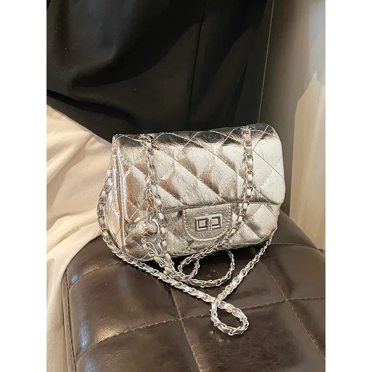 银色包包女夏百搭2024新款时尚菱格链条斜挎包今年流行爆款小方包