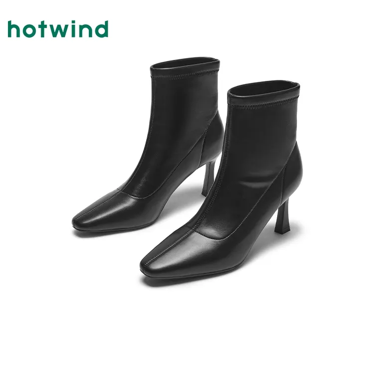 热风2024年冬季新款女士时尚休闲靴H87W4401