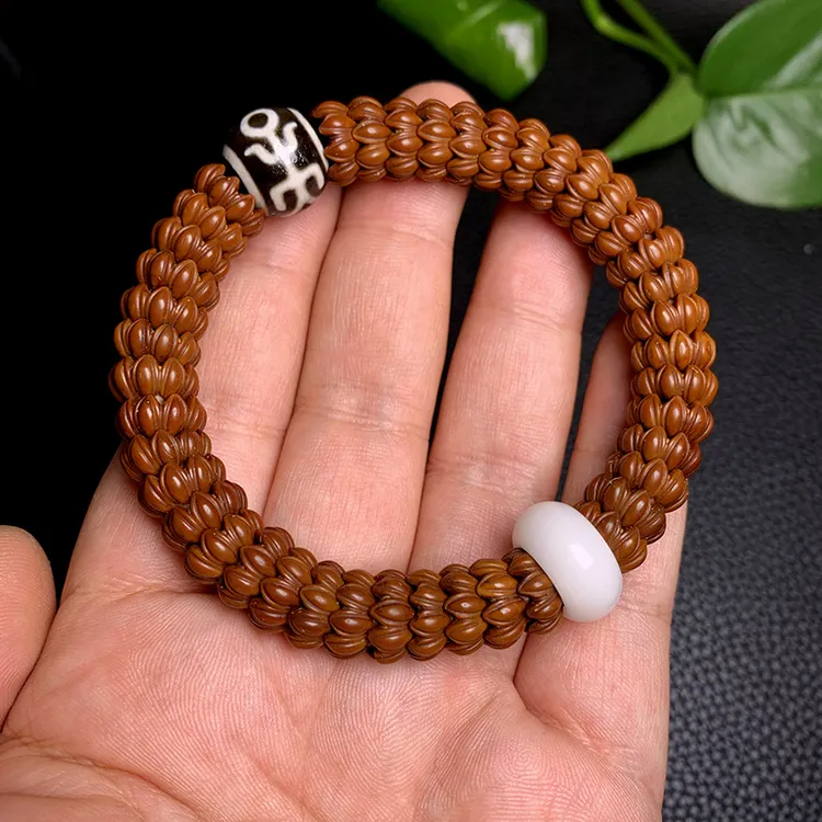 精雕莲花紫金鼠手串手工雕刻老料招财鼠菩提绕指柔手串手持文玩