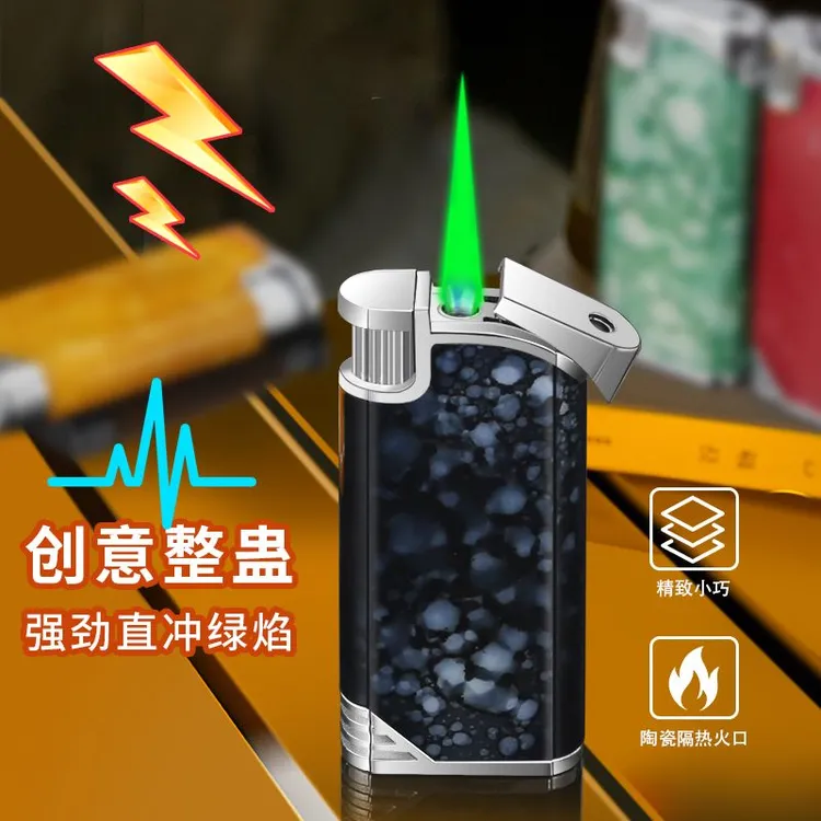 新款整蛊电人打火两用玩具恶搞创意触电防风充气打火机个性绿火焰