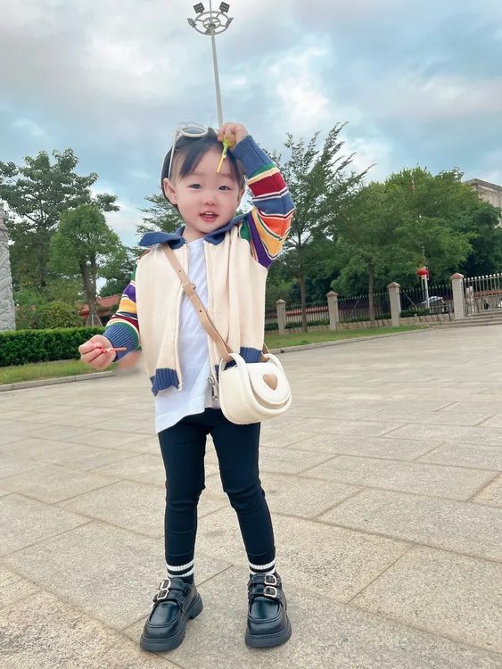 女童秋装外套2024新款儿童针织衫上衣春秋款童装洋气女孩开衫毛衣