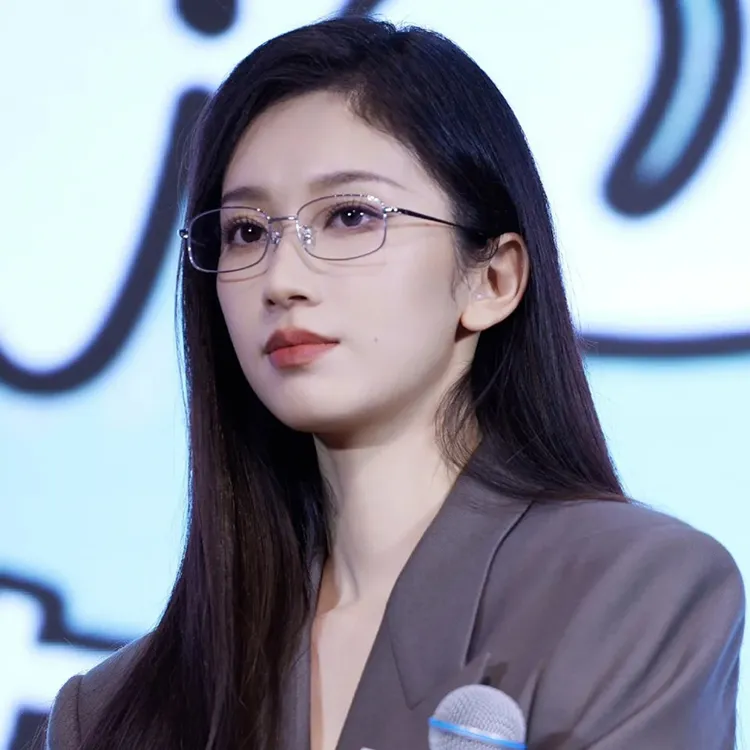 刘令姿同款银框眼镜近视女度数可配高知感小框窄框御姐斯文败类