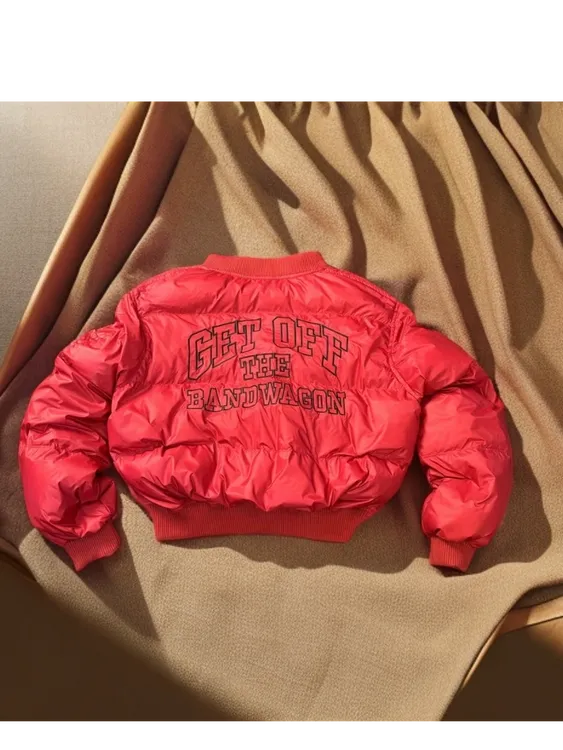 国标白鸭绒短款刺绣棒球服保暖红色冬季羽绒服洋气87118