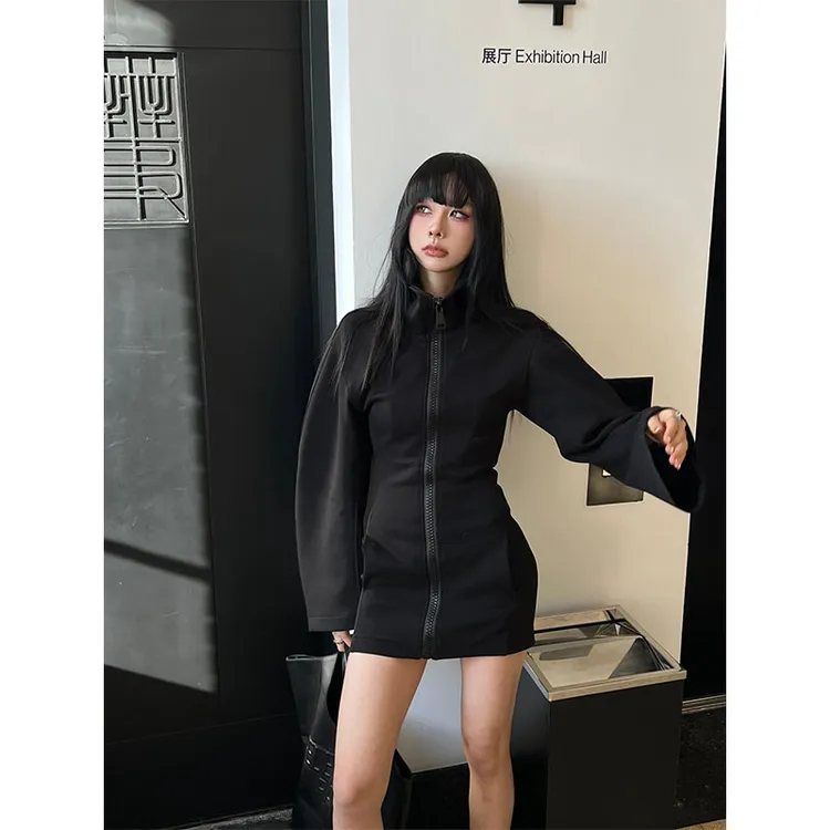 2025秋季新款美式时尚辣妹立领拉链长袖连衣裙女收腰显瘦包臀短裙