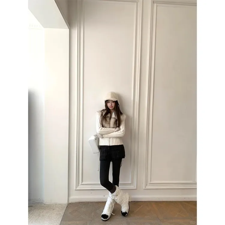 2024秋冬新款气质高级感轻熟辣妹毛茸茸长袖上衣高腰显瘦休闲短裤