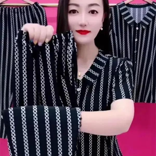 女装娃娃领夏季新款短袖宽松气质大码洋气时尚减龄条纹显瘦两件套